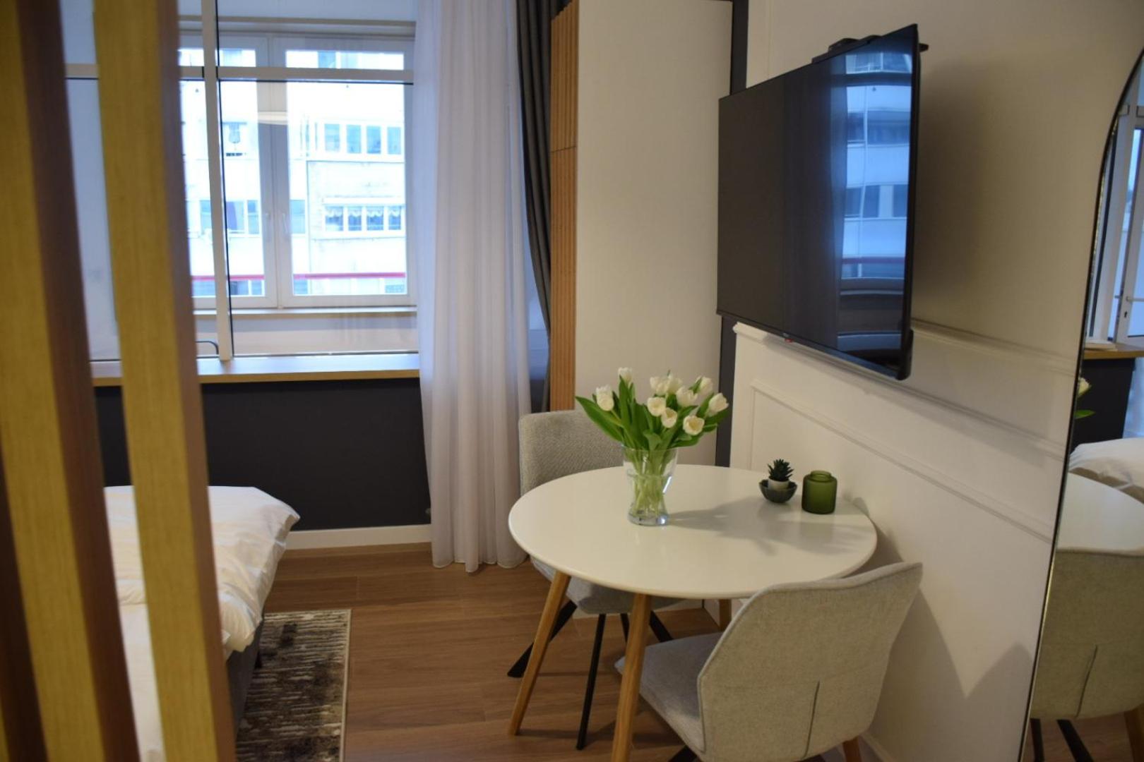 Ferienwohnung Red Riding Hood Belgrad Exterior foto